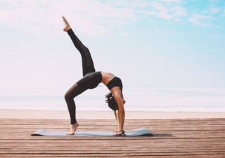 Akarna Dhanurasana with Kino MacGregor (Fourth Series Ashtanga Yoga Demonstration)