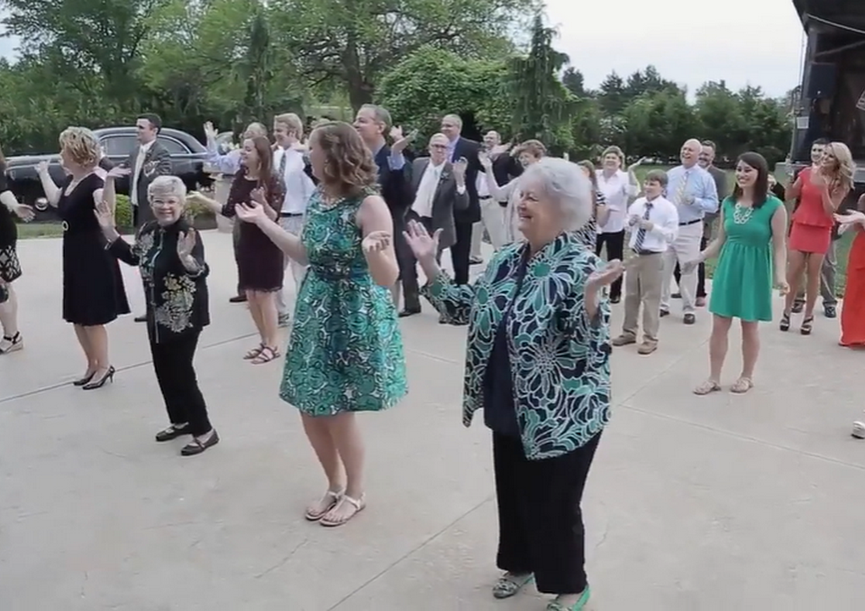 Wedding Happy Flash Mob